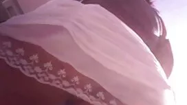 Uomo corneo masturba ...