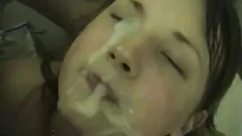 Due gay uomini dropp ...
