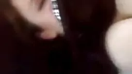 Bionda adorabile tog ...